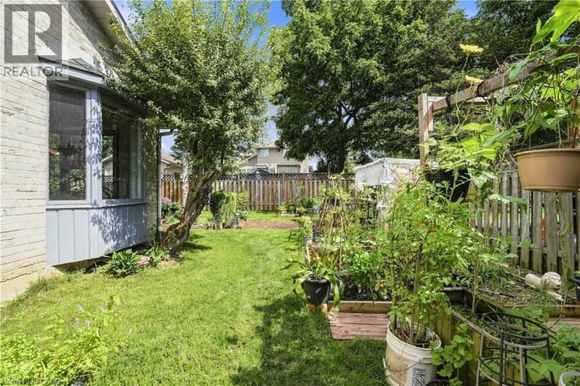 34 LISAJANE Court — photo 34 of 39