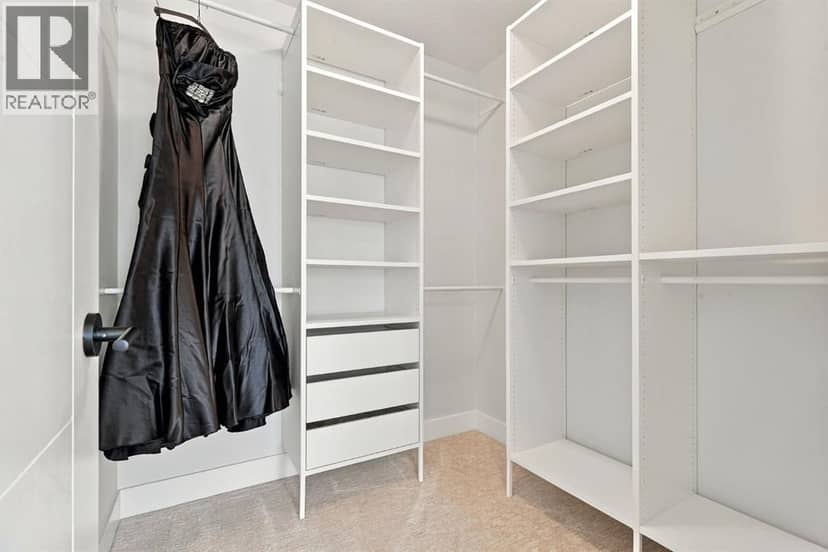 24 Yorkville Terrace SW — photo 30 of 40