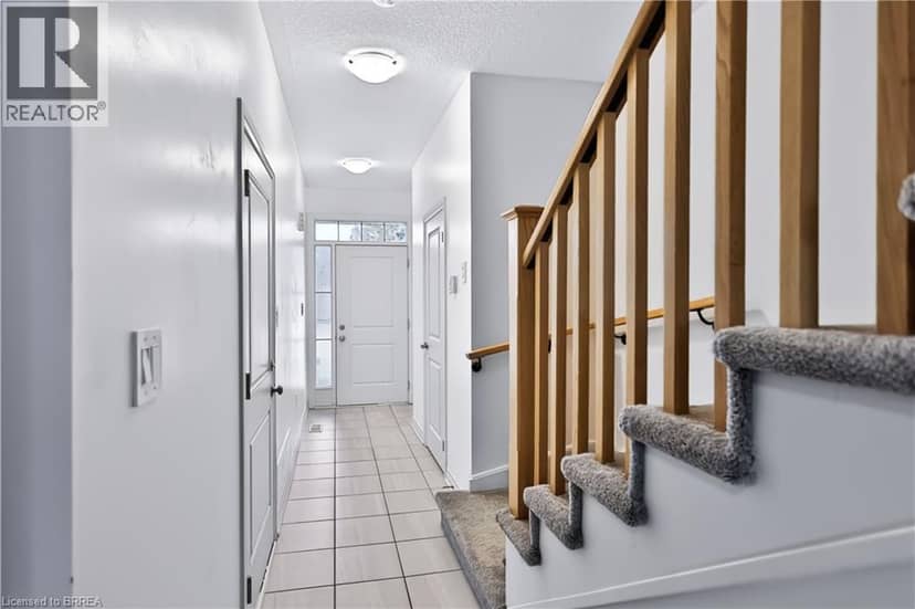 156 MIDDLETON Street, Thamesford, photo 7