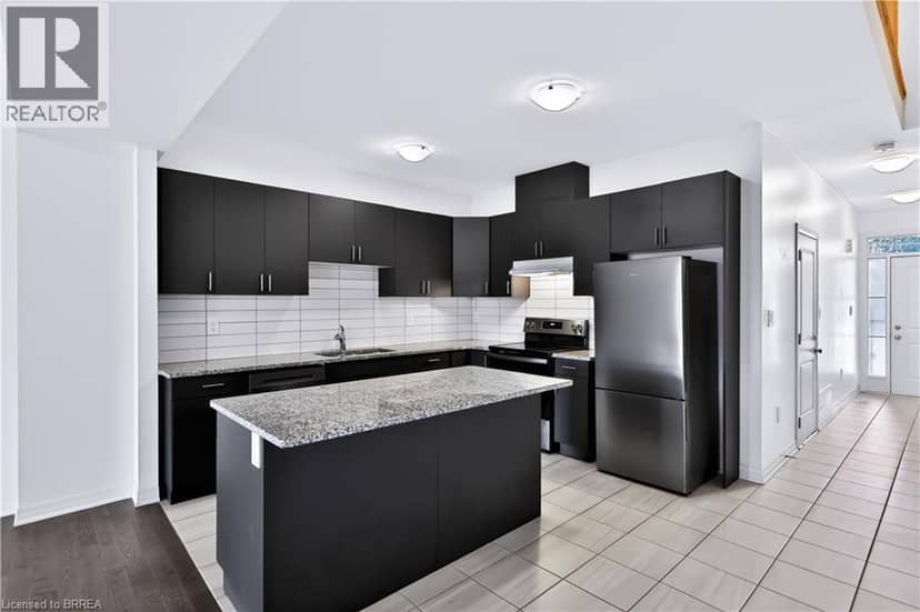 156 MIDDLETON Street, Thamesford, photo 8