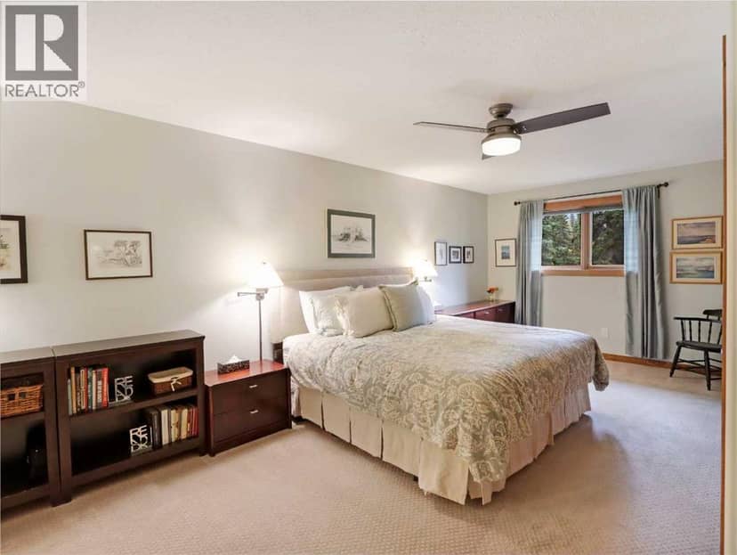 314, 150 Crossbow Place — photo 9 of 32