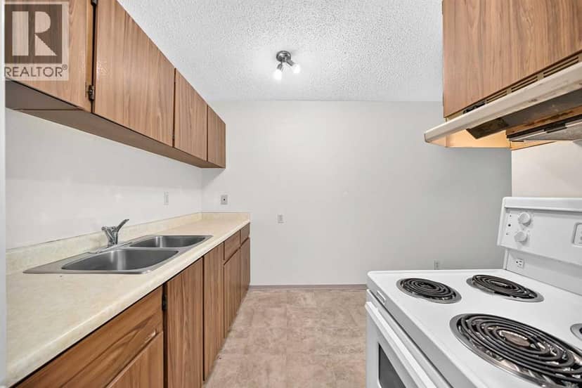 303, 1829 11 Avenue SW — photo 12 of 35