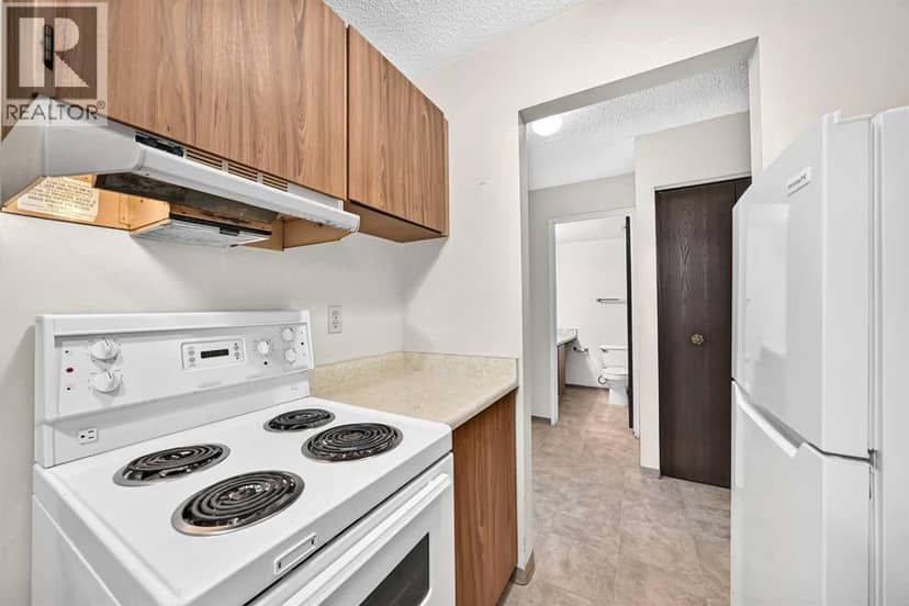 303, 1829 11 Avenue SW — photo 10 of 35