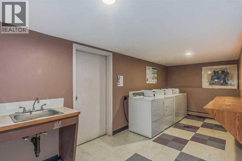 303, 1829 11 Avenue SW — photo 30 of 35