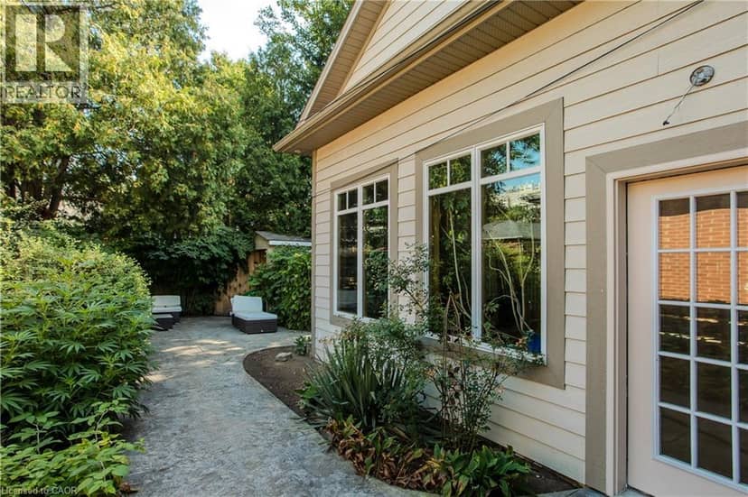707 ROSS Street — photo 37 of 40