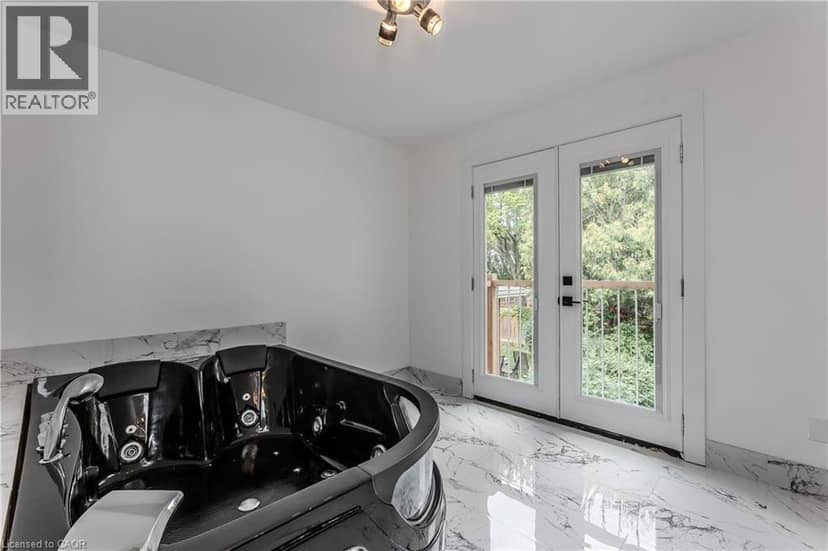 707 ROSS Street — photo 29 of 40