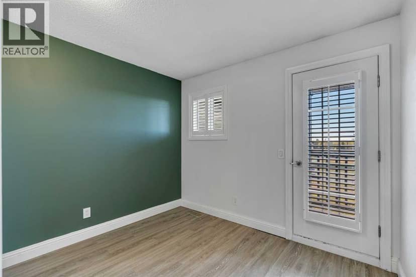 1205 Signal Hill Green SW — photo 23 of 40