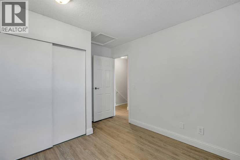 1205 Signal Hill Green SW — photo 29 of 40