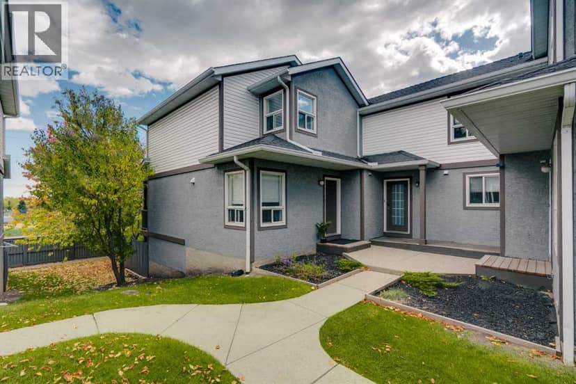 1205 Signal Hill Green SW, Calgary