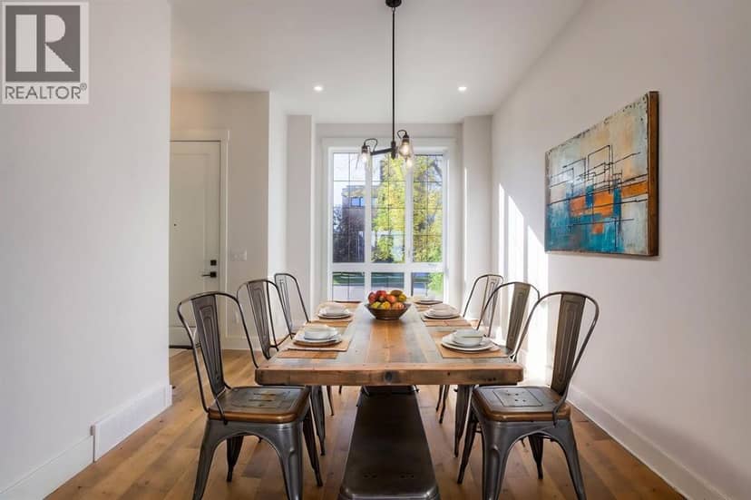1028 18 Avenue NW, Calgary, photo 3