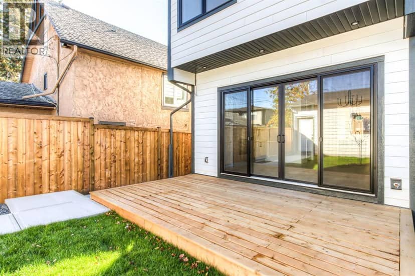 1028 18 Avenue NW — photo 38 of 40