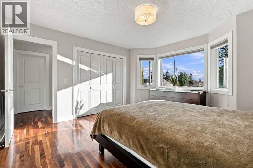 2323 1 Street NE — photo 24 of 40