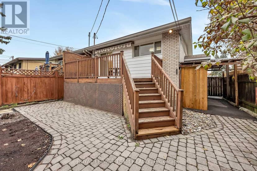 2092 St Laurent Boulevard — photo 40 of 40