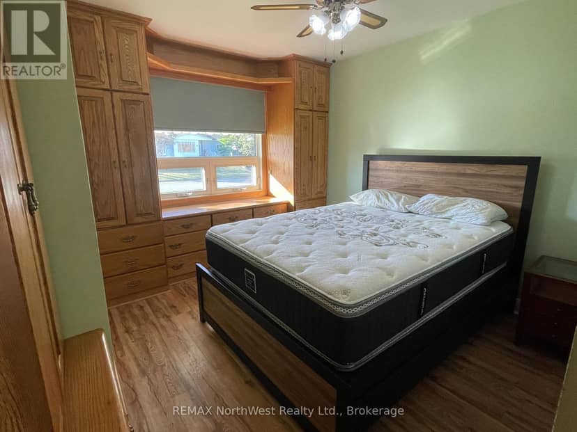 53 Davis Street — photo 9 of 14