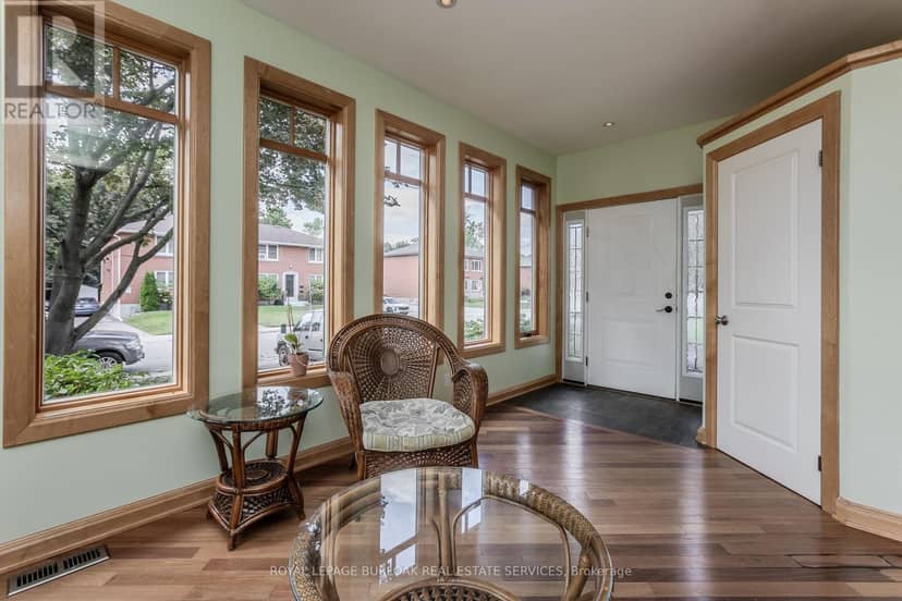 707 Ross Street — photo 8 of 40