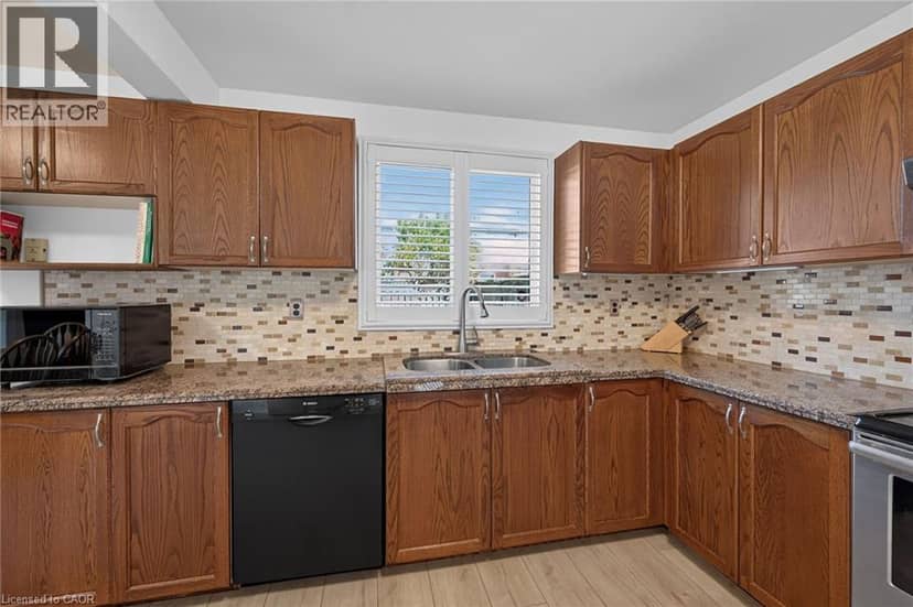 55 FUSILIER Drive — photo 13 of 40