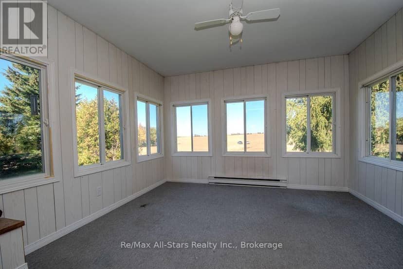 1067 Fleetwood Road — photo 15 of 36