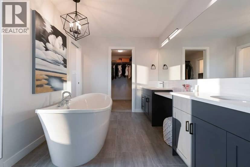 781 Atlantic Cove W — photo 32 of 40