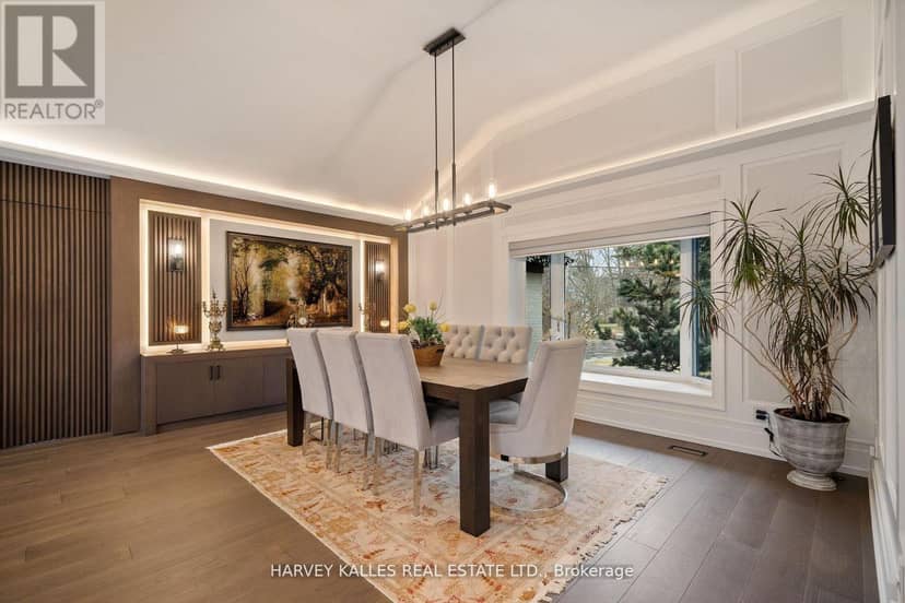 140 Sandringham Drive — photo 13 of 40