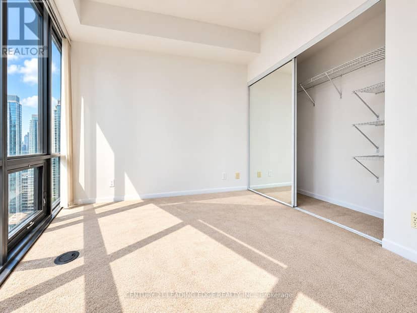1009 - 832 Bay Street, Toronto, photo 7
