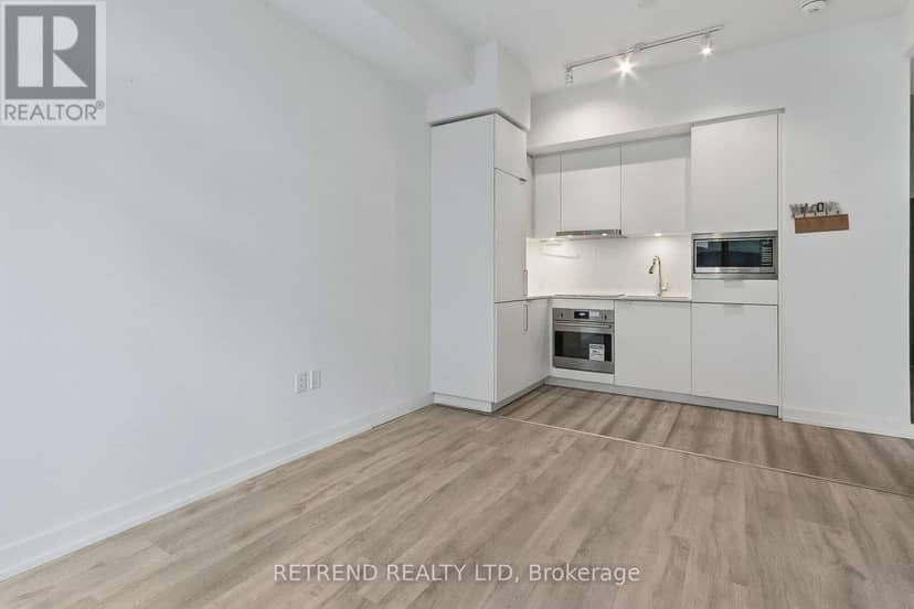 7 Golden Lion Heights — photo 14 of 29