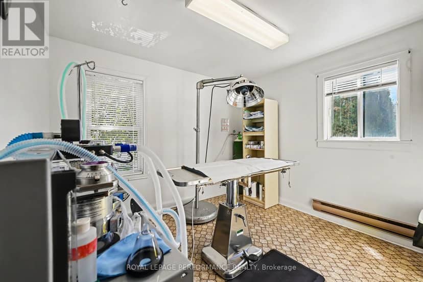 3212 Main Street — photo 22 of 35