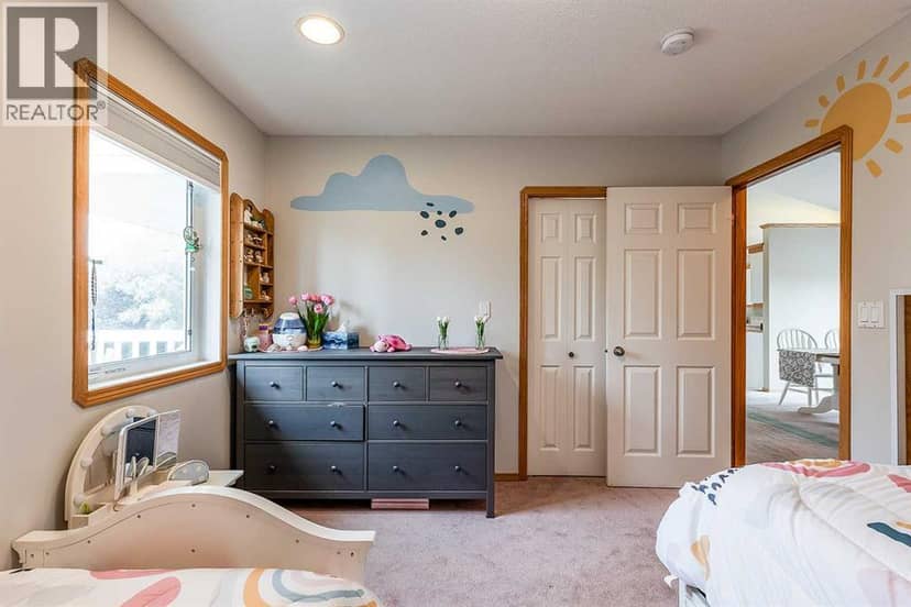 526 12 Street — photo 28 of 40