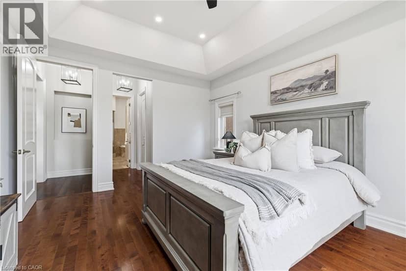 54 PAIGE Street — photo 18 of 40