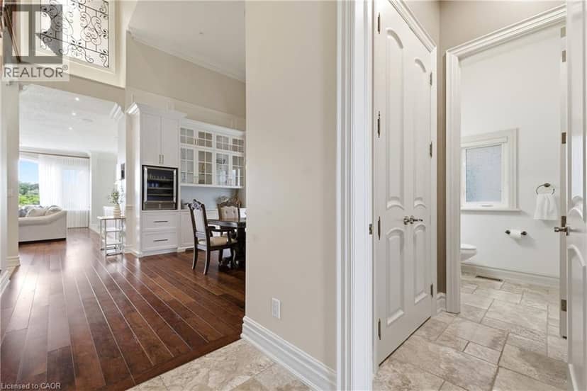 54 PAIGE Street, Kitchener, photo 4