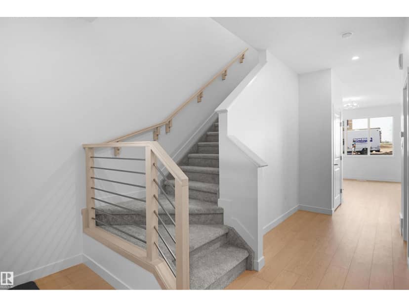 18166 73A ST NW, Edmonton, photo 3