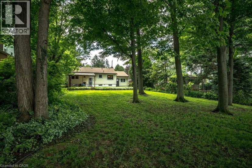 803 MONTGOMERY Drive — photo 39 of 40