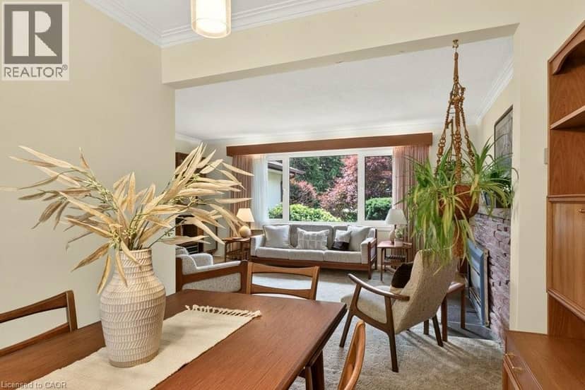 803 MONTGOMERY Drive — photo 15 of 40