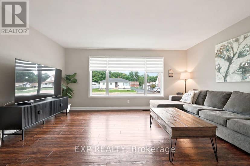 101 Grant Boulevard, Renfrew, photo 4