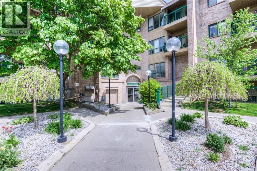 15 HOFSTETTER Avenue Unit# 306, Kitchener, photo 3