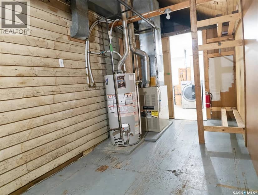 110 Prothero AVENUE W — photo 30 of 40