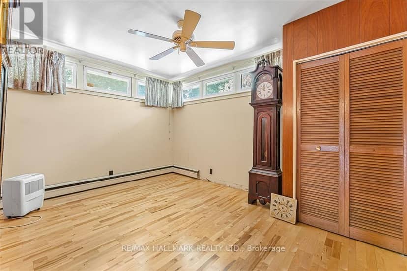 21 First Avenue — photo 20 of 34