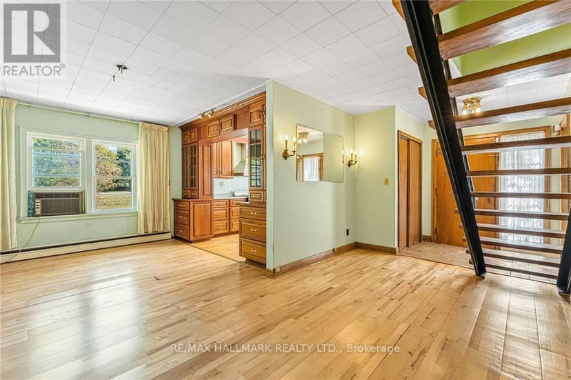 21 First Avenue — photo 21 of 34