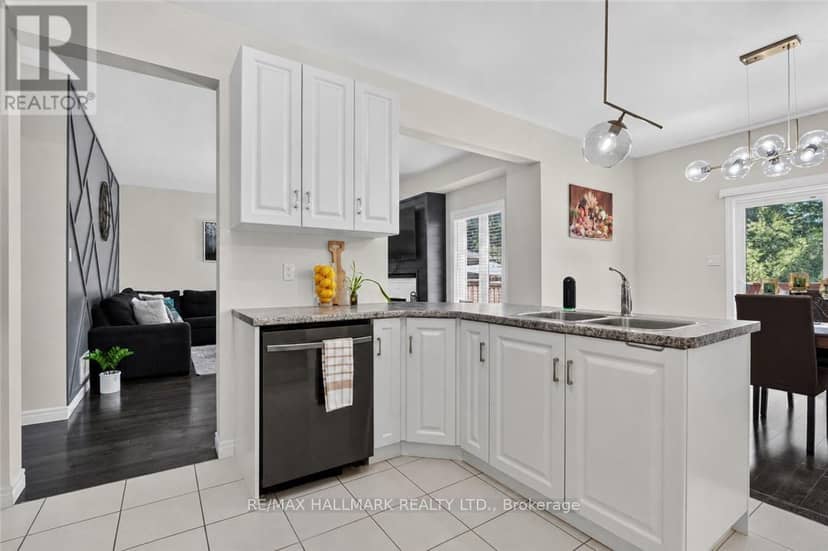 149 Dennis Drive — photo 16 of 40
