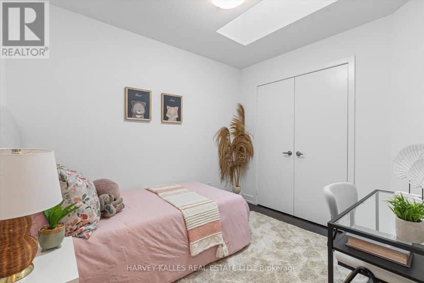 609A Harvie Avenue — photo 19 of 29