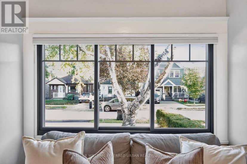 54 Albani Street — photo 10 of 40