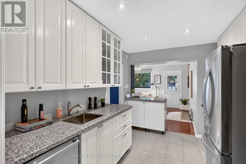 54 Albani Street — photo 31 of 40