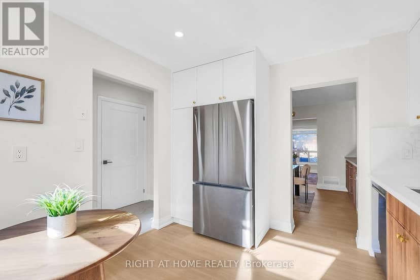 9 - 3665 Flamewood Drive — photo 13 of 40