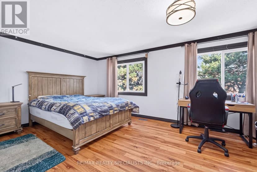 17 - 5610 Montevideo Road — photo 11 of 40