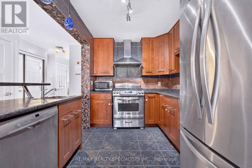 17 - 5610 Montevideo Road — photo 16 of 40