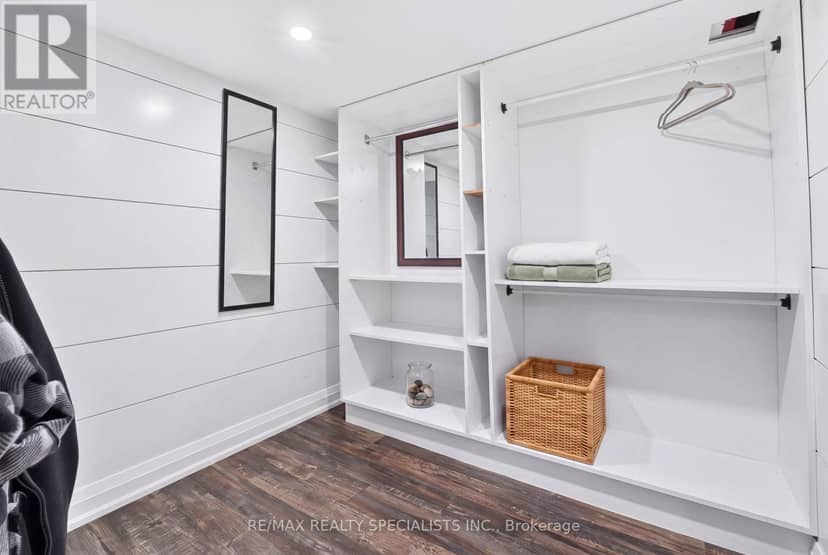 17 - 5610 Montevideo Road — photo 31 of 40