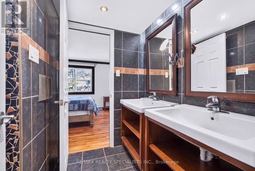 17 - 5610 Montevideo Road — photo 35 of 40