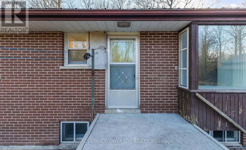 8449 Eigth Line — photo 30 of 40