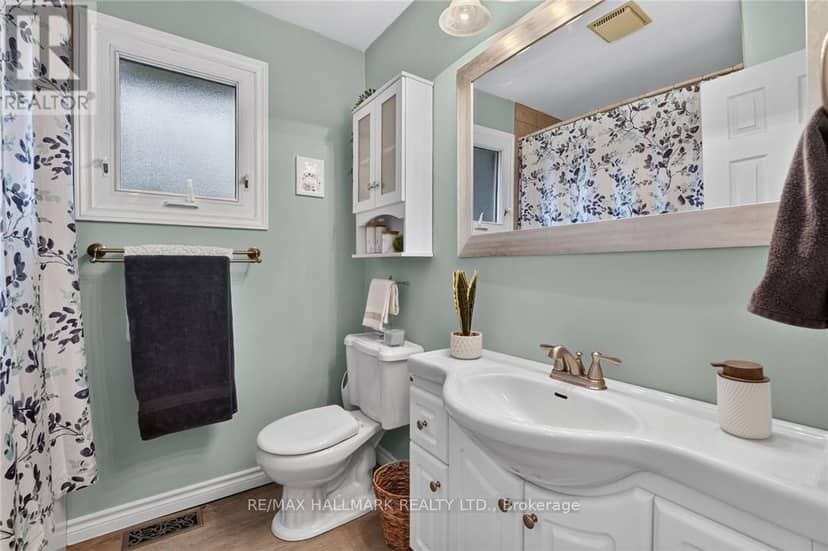 16 Elk Street — photo 24 of 40
