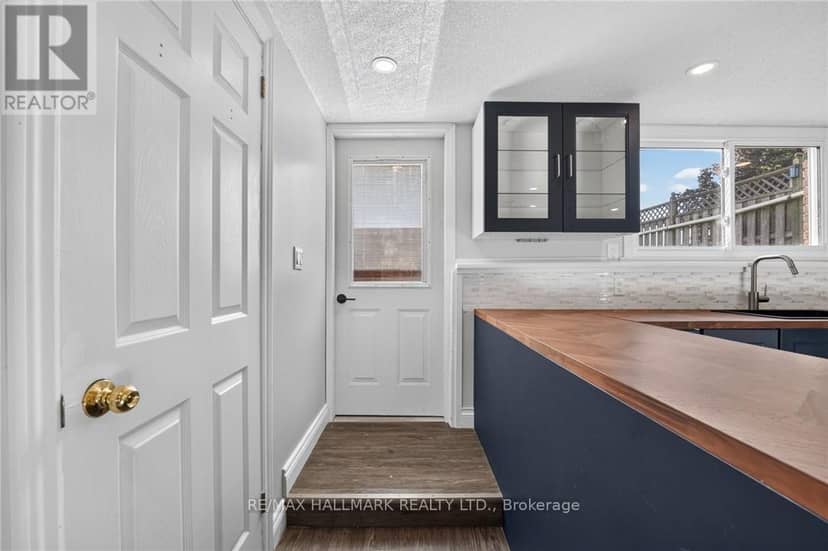 356 Station Street — photo 21 of 40