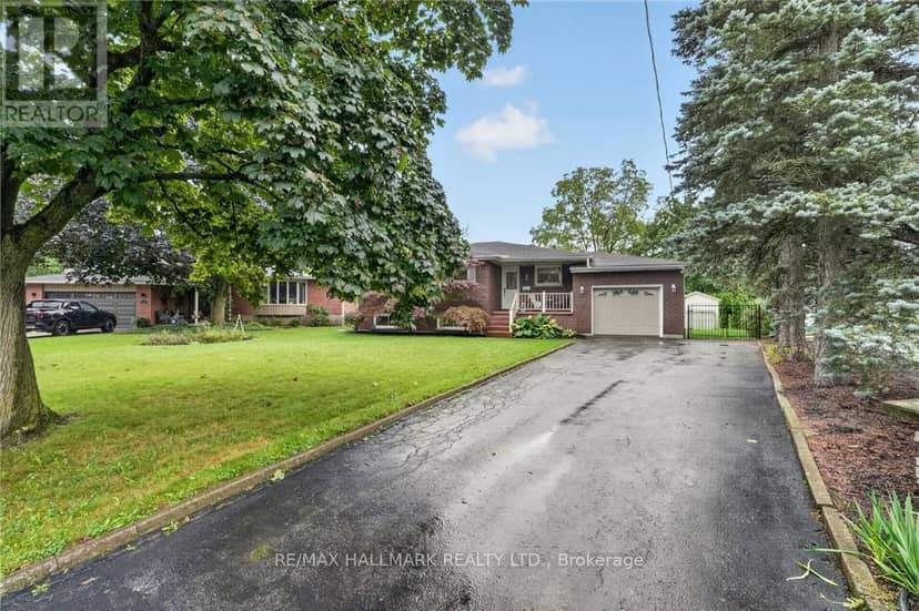 16 Elk Street — photo 2 of 40